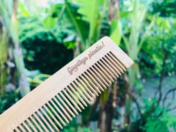 Peigne fin en bambou